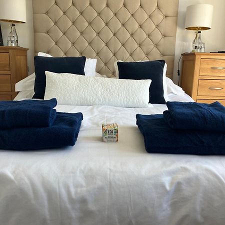 Our Beautifully Renovated Home Chichester Exteriér fotografie
