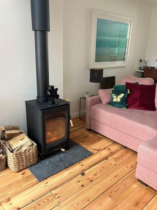 Our Beautifully Renovated Home Chichester Exteriér fotografie