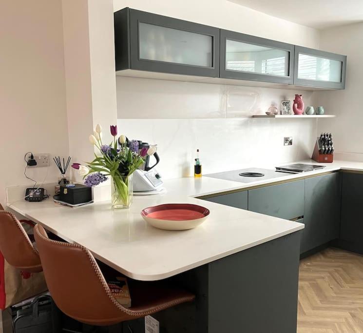 Our Beautifully Renovated Home Chichester Exteriér fotografie